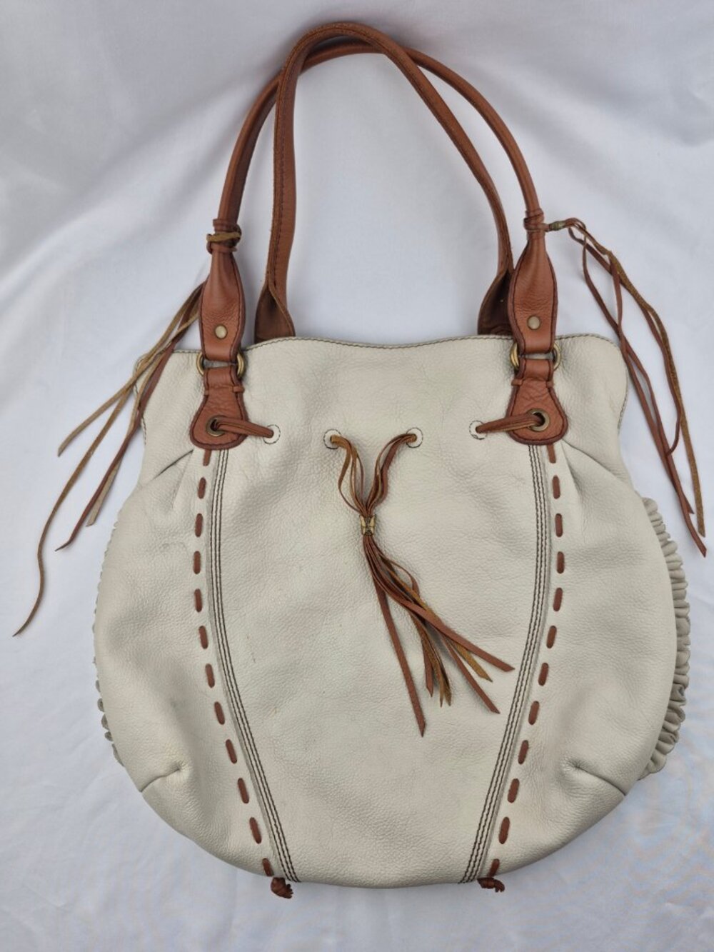 Lucky Brand Cream Pebble Leather Hobo Slouchy Y2K Fringe Tassel Whip Stitch Bag - Picture 4 of 16